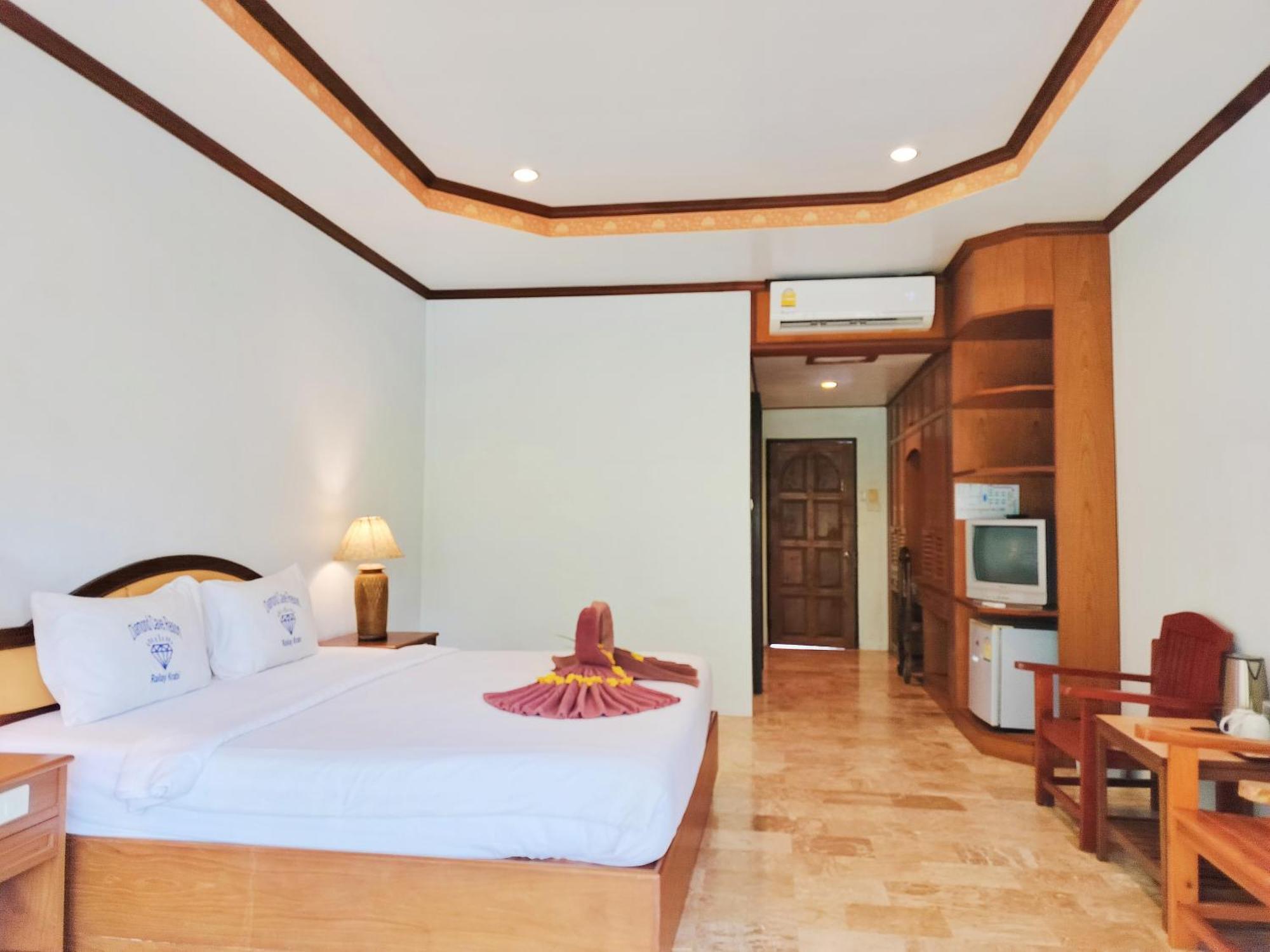 Diamond Cave Resort Railay Beach Rum bild